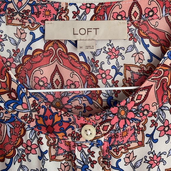 button down loft blouse - Picture 2 of 3